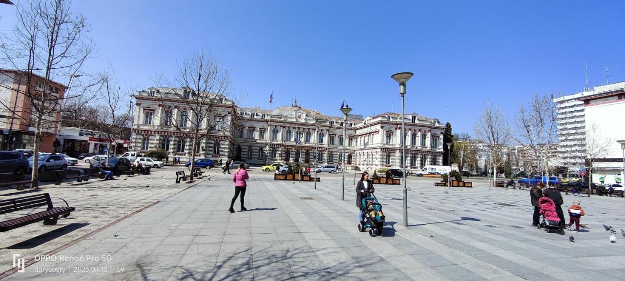 Central City Bacău Dış mekan fotoğraf